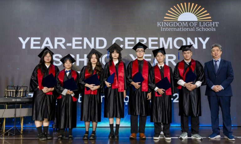 Học sinh KLIS tại học viện